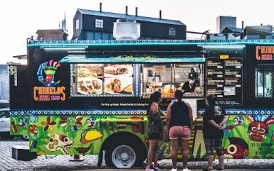 Want to Deliver Extreme Customer Value As an Auto Mechanic? Talk To Your Food Truck Customers About Branding